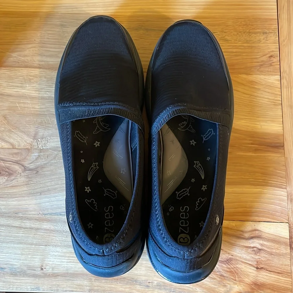 Women’s 9.5M BZees Lollipop Slip-ons Loafers. - Picture 2 of 5